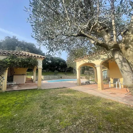 Villa Proche Centre , Avec Piscine Nimes